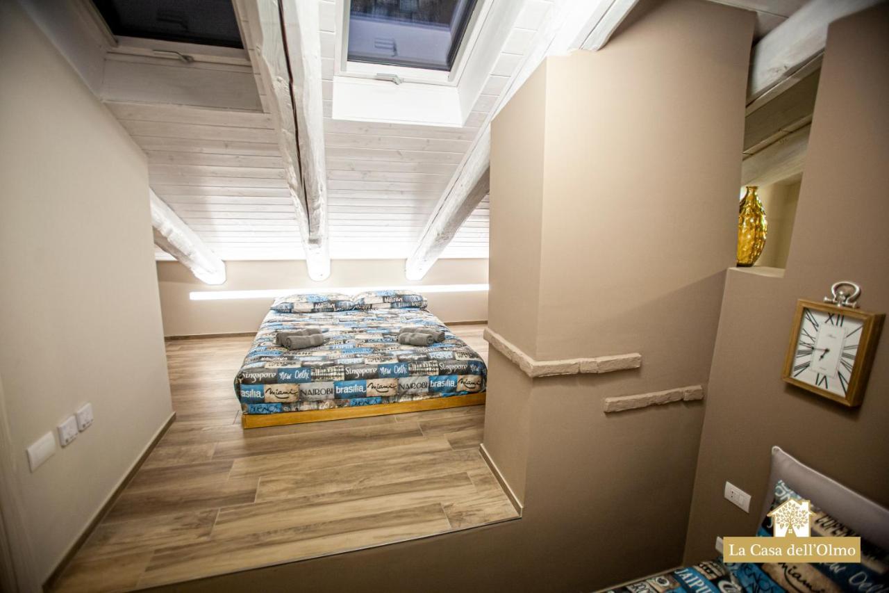 La Casa Dell'Olmo - Suite Apartment Cuneo Kültér fotó