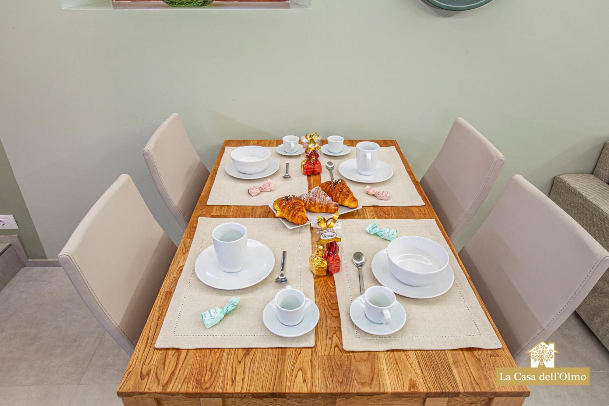 La Casa Dell'Olmo - Suite Apartment Cuneo Kültér fotó