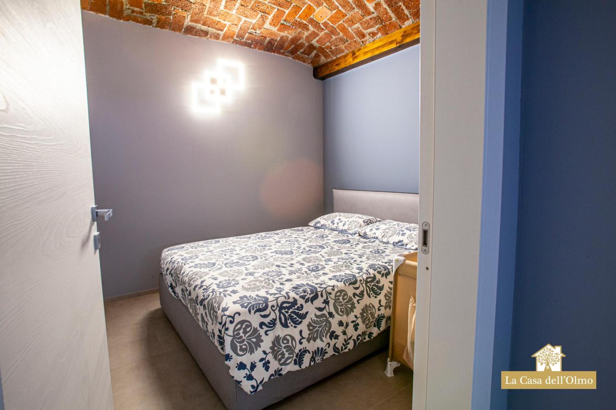 La Casa Dell'Olmo - Suite Apartment Cuneo Kültér fotó